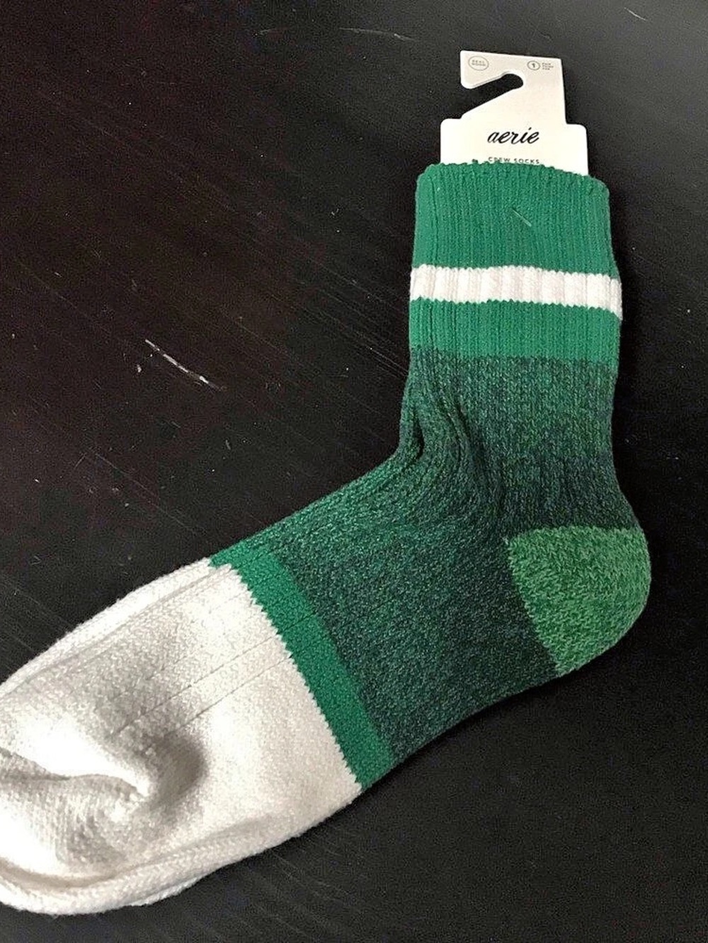 Aerie Colorblock Crew Socks Green & White Sz OS